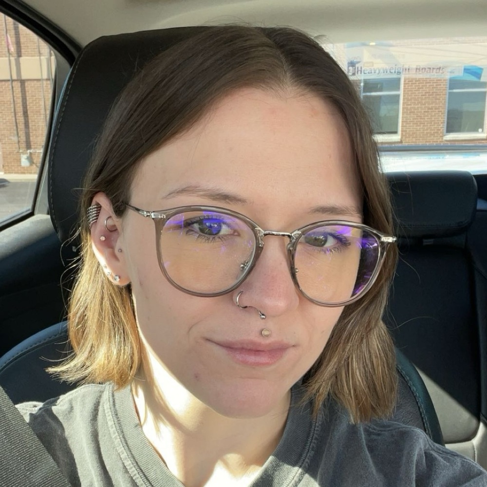 Meet your Posher, Kara